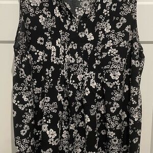 Old Navy Black and White Floral Dress